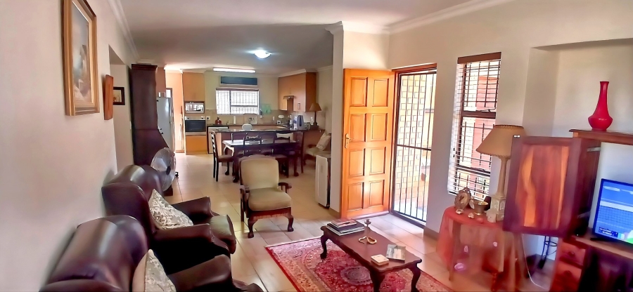1 Bedroom Property for Sale in Langenhovenpark Free State